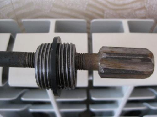 Ключ для соединения радиаторов. Радиаторный ключ — виды, размеры, как сделать своими руками