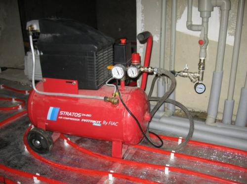 Как правильно повесить чугунную батарею. Подготовка чугунных радиаторов к установке