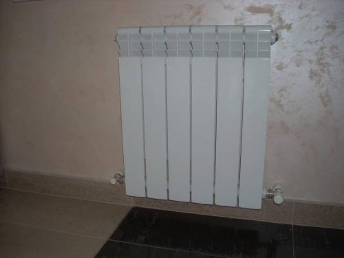 Замена радиатора отопления в квартире. Особенности централизованных систем отопления 11