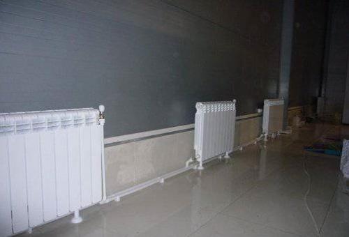 Подставка под чугунную батарею своими руками. Напольное крепление для радиатора: модельный ряд и альтернативы