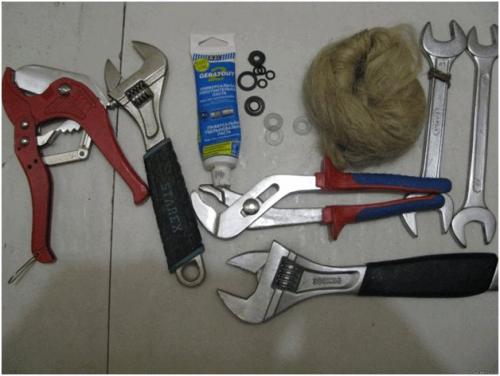 Переходник с чугунной батареи на пластик. Этапы подключения радиаторов отопления