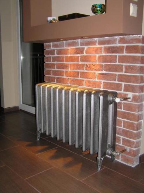 Как правильно установить чугунную батарею отопления. Пошаговая инструкция по установке чугунных батарей в квартире 06 Как правильно установить чугунную батарею отопления. Пошаговая инструкция по установке чугунных батарей в квартире 06