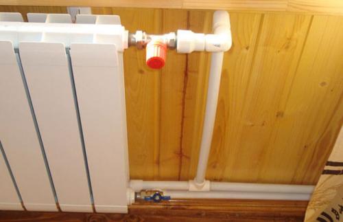 Как соединить пластиковую трубу с чугунной батареей. Спосо.  Резиновая прокладка 03 Как соединить пластиковую трубу с чугунной батареей. Спосо.  Резиновая прокладка 03