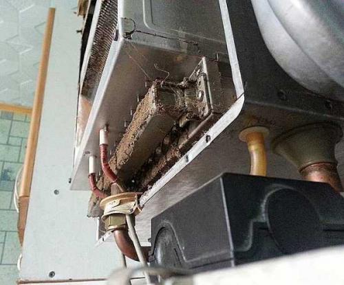 Если шумит вентилятор в газовом котле, что делать. Котел отопления шумит из-за вентилятора 03 Если шумит вентилятор в газовом котле, что делать. Котел отопления шумит из-за вентилятора 03