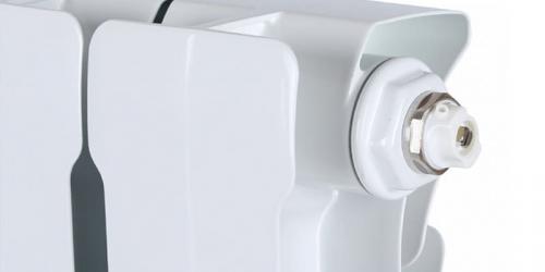 Как спустить воздух с батареи на последнем этаже. Как спустить воздух с батарей через специальные устройства