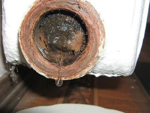 Как легко продуть батарею отопления. Почему плохо греют батареи? 05