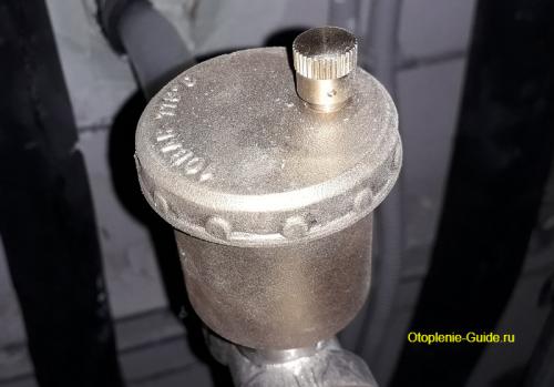 Как развоздушить систему отопления. Почему в системе отопления появляется воздух?