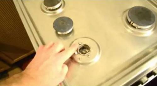 Газовая конфорка горит наполовину. Плохо горит газовая конфорка: обзор типовых неисправностей и способов их устранения