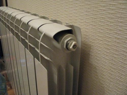 Воздушная пробка в батарее признаки. Причины появления воздуха в батареях