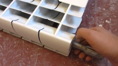 Как добавить секцию к радиатору. Когда приходится наращивать секции радиаторов отопления?