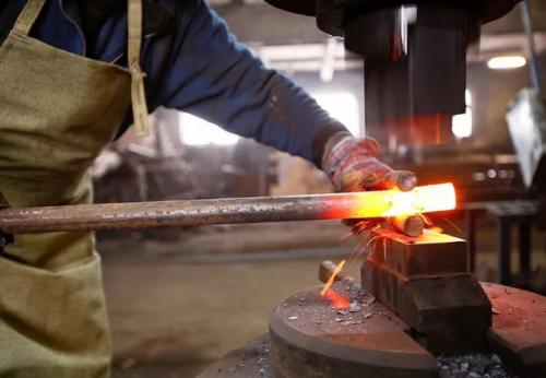 Ключ для разборки алюминиевых радиаторов. Радиаторный ключ — виды, размеры, как сделать своими руками