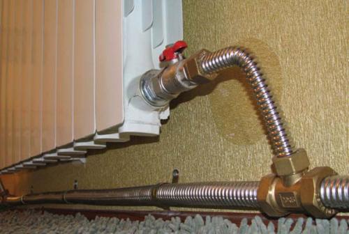 Сколько литров воды в радиаторе отопления биметаллические. Определяем объем с помощью документации 03 Сколько литров воды в радиаторе отопления биметаллические. Определяем объем с помощью документации 03